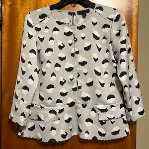 Banana Republic-Size xs long sleeve blouse in gray. 100% Polyester